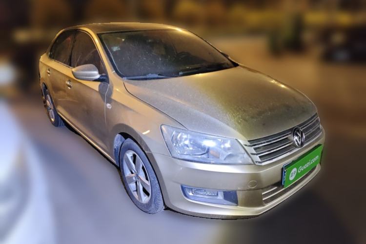 Used Volkswagen Santana 2013 1.6L Manual Comfort Edition Front Right 45 Deg