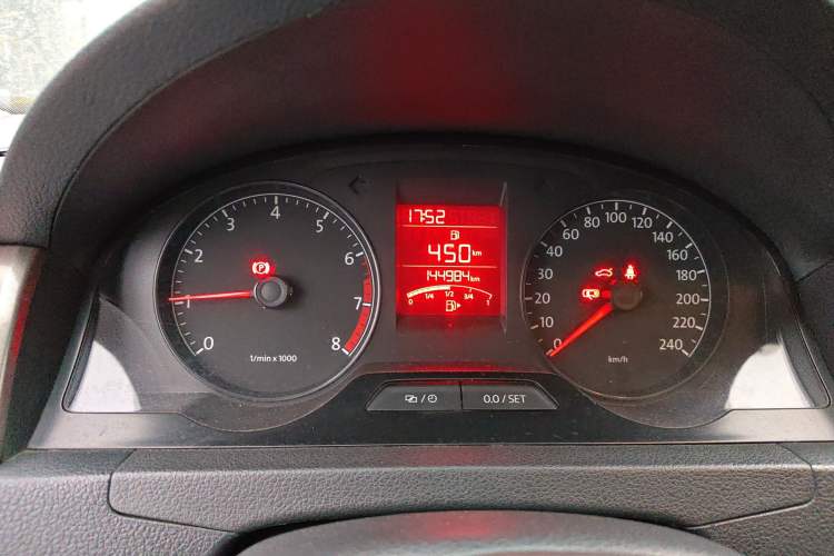 Used Volkswagen Santana 2013 1.6L Manual Comfort Edition Instrument Cluster