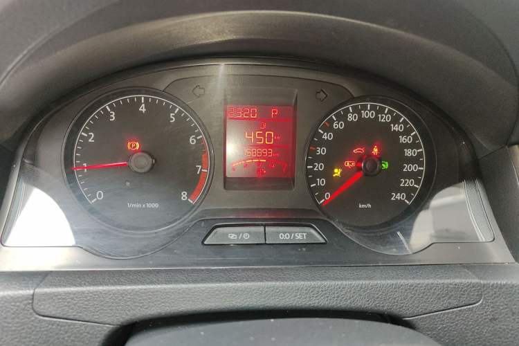Used Volkswagen Santana 2013 1.6L Automatic Comfort Edition Instrument Cluster
