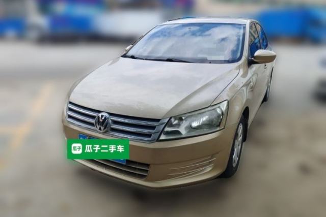 Used Volkswagen Santana 2013 1.6L Automatic Fashion Edition