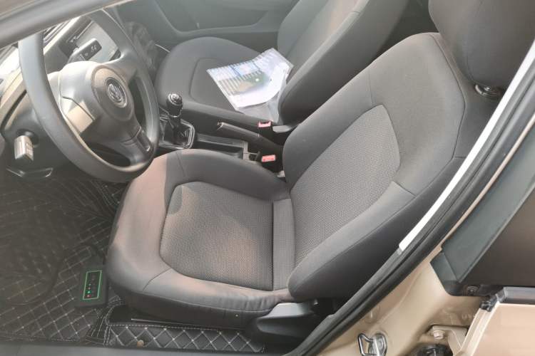 Used Volkswagen Santana 2013 1.4L Manual Fashion Edition Left Front Seat