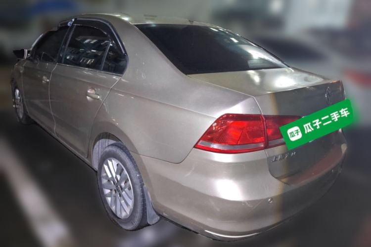 Used Volkswagen Santana 2013 1.6L Automatic Luxury Edition Rear Left 45 Deg