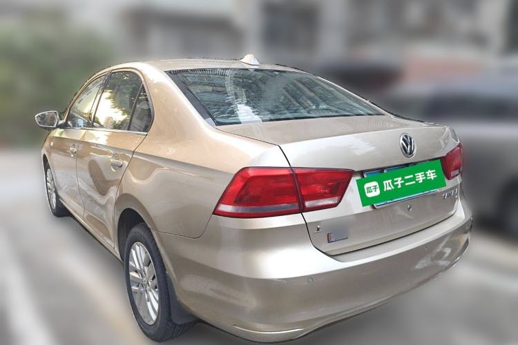 Used Volkswagen Santana 2013 1.6L Automatic Luxury Edition Rear Left 45 Deg