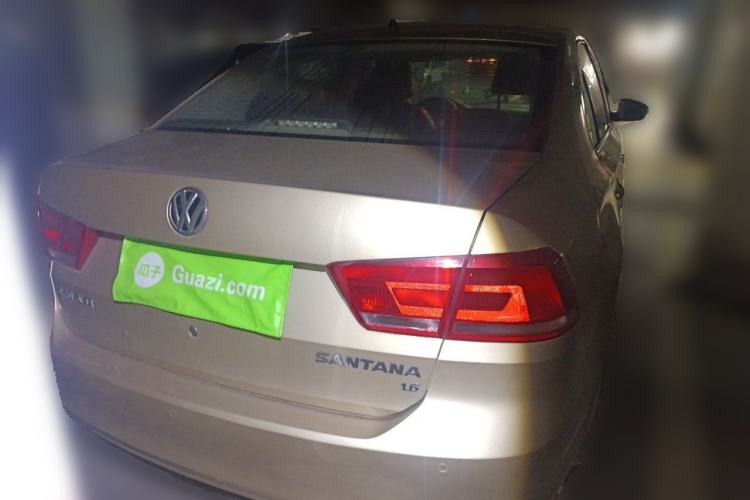 Used Volkswagen Santana 2013 1.6L Automatic Luxury Edition Rear