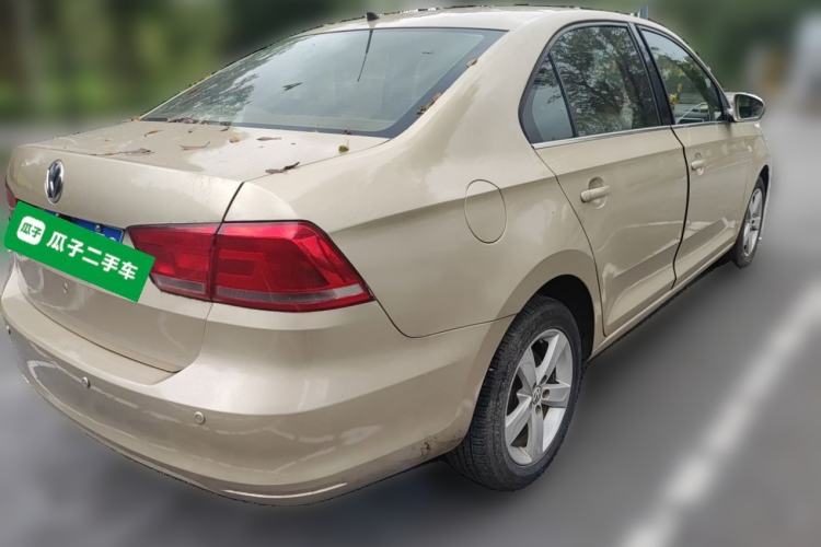 Used Volkswagen Santana 2013 1.6L Automatic Luxury Edition Rear Right 45 Deg