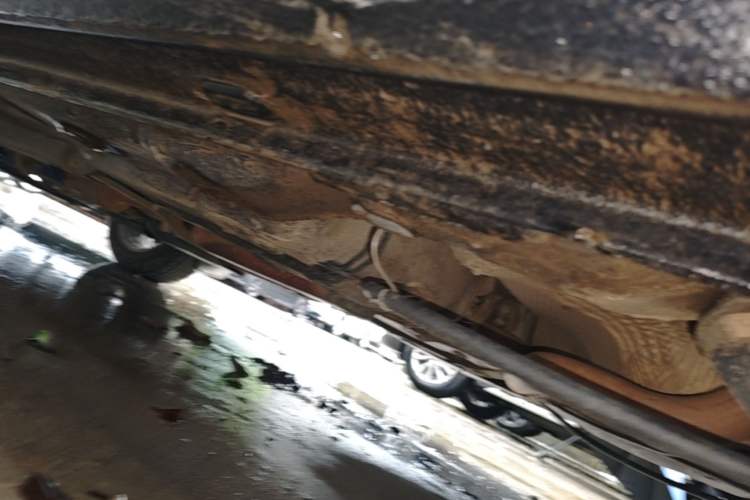 Used Volkswagen Santana 2014 1.6L Automatic 30th Anniversary Edition Chassis Rear Left