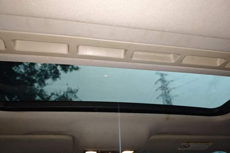 Used Volkswagen Santana 2014 1.6L Automatic 30th Anniversary Edition Headliner