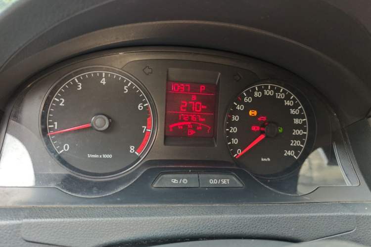 Used Volkswagen Santana 2014 1.6L Automatic 30th Anniversary Edition Instrument Cluster