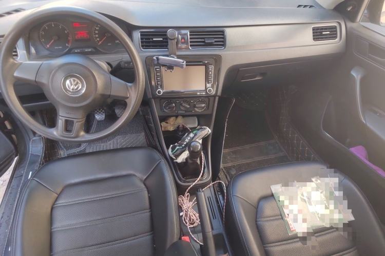 Used Volkswagen Santana 2015 1.4L Manual Fashion Edition Center Console