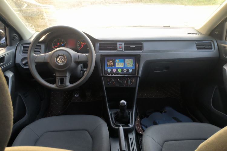 Used Volkswagen Santana 2015 1.4L Manual Fashion Edition Center Console