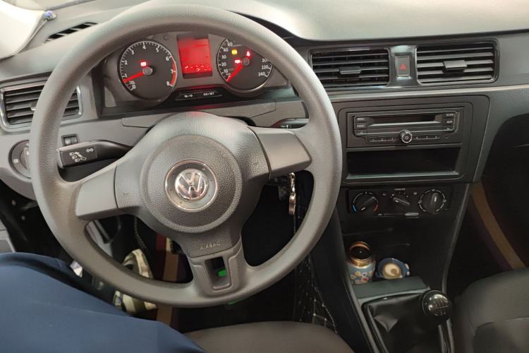 Used Volkswagen Santana 2015 1.4L Manual Fashion Edition Center Console