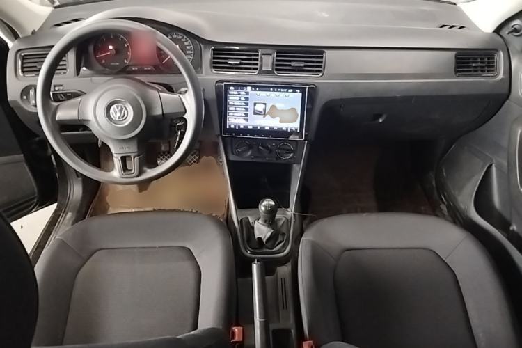Used Volkswagen Santana 2015 1.4L Manual Fashion Edition Center Console