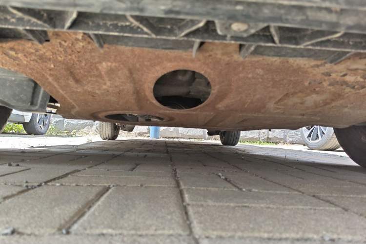 Used Volkswagen Santana 2015 1.6L Automatic Fashion Edition Chassis Front