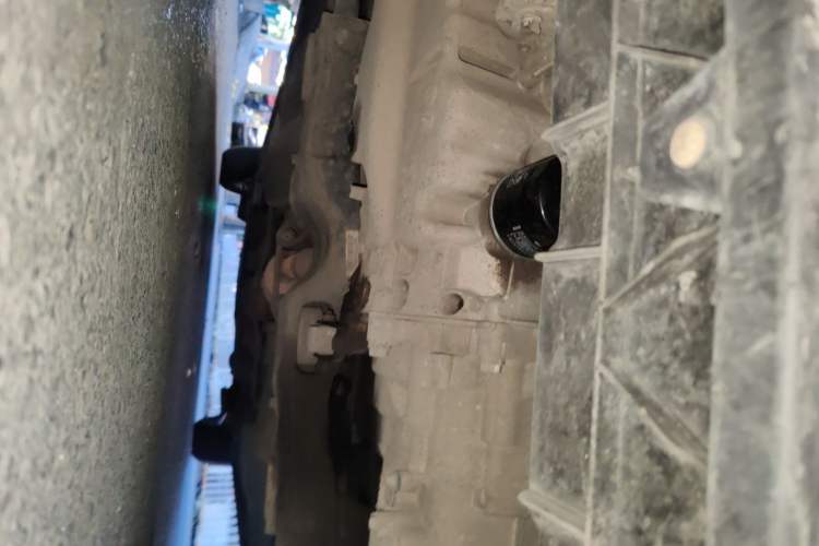 Used Volkswagen Santana 2015 1.6L Manual Comfort Edition Chassis Front