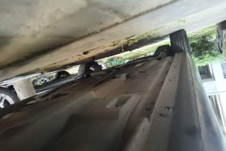 Used Volkswagen Santana 2015 1.6L Automatic Comfort Edition Chassis Front Right