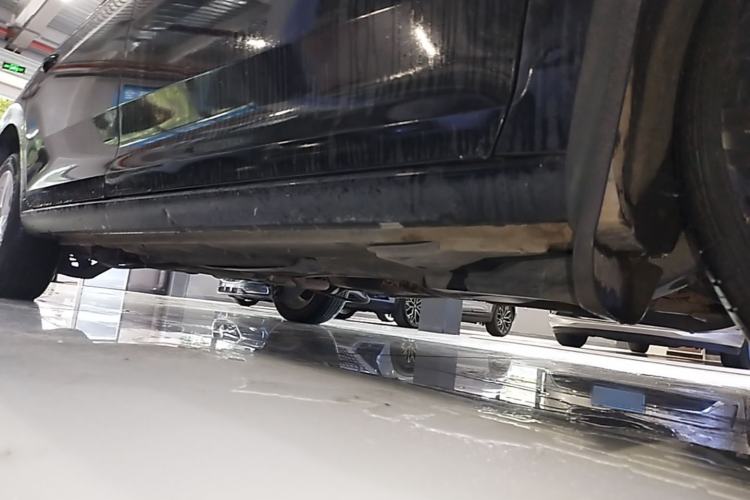 Used Volkswagen Santana 2015 1.6L Automatic Comfort Edition Chassis Front Right