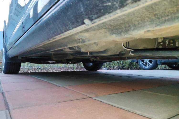 Used Volkswagen Santana 2015 1.6L Manual Comfort Edition Chassis Rear Left
