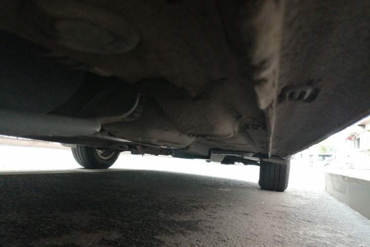 Used Volkswagen Santana 2015 1.6L Manual Fashion Edition Chassis Rear Right