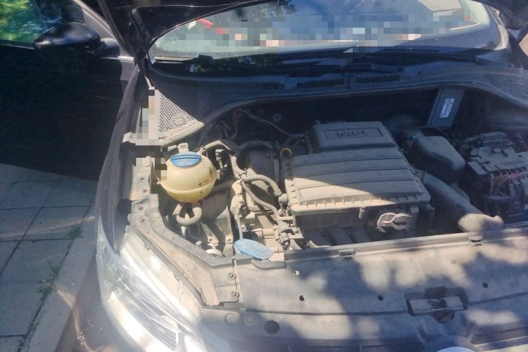 Used Volkswagen Santana 2015 1.6L Automatic Comfort Edition Engine Bay Right