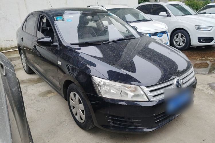 Used Volkswagen Santana 2015 1.6L Automatic Fashion Edition Exterior 1