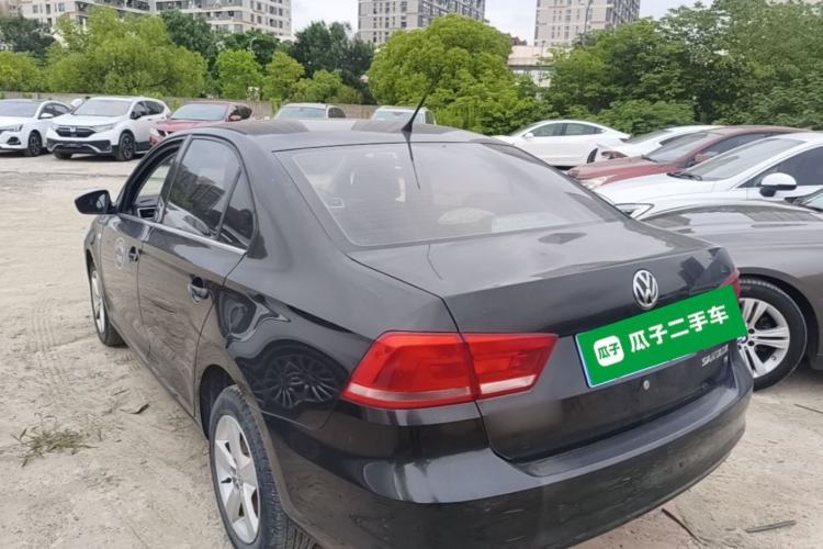 Used Volkswagen Santana 2015 1.6L Automatic Comfort Edition Exterior 2