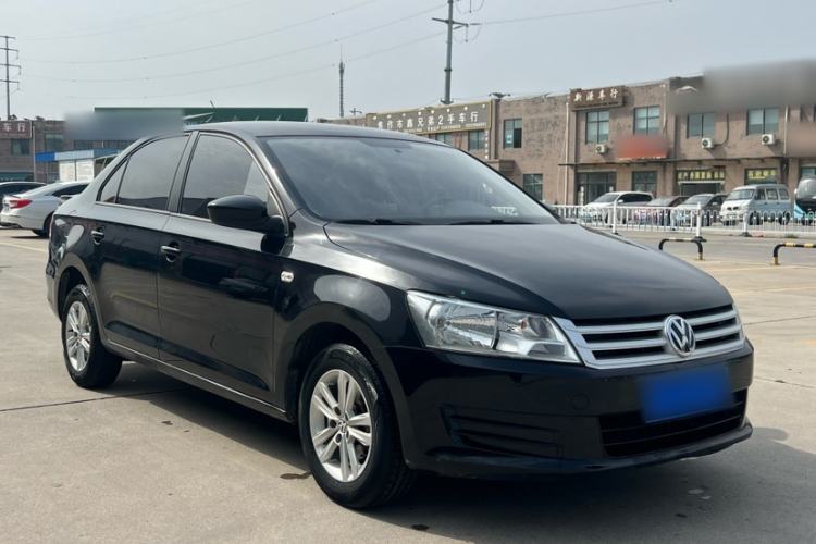 Used Volkswagen Santana 2015 1.6L Automatic Fashion Edition Exterior 5