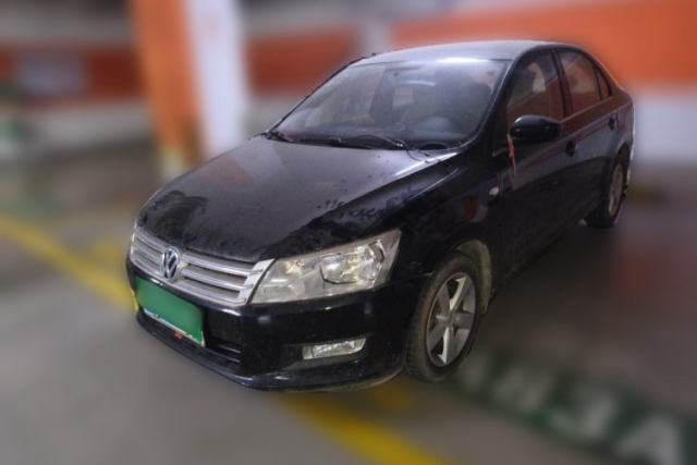 Ojetý Volkswagen Santana 2015 1.6L Manual Comfort Edition