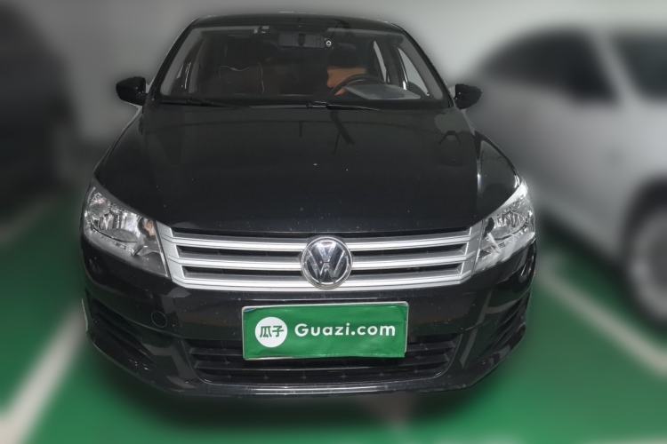 Used Volkswagen Santana 2015 1.6L Manual Fashion Edition Front