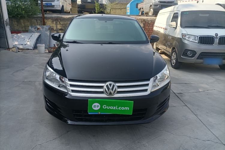 Used Volkswagen Santana 2015 1.6L Manual Fashion Edition Front