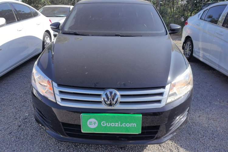 Used Volkswagen Santana 2015 1.4L Manual Fashion Edition Front