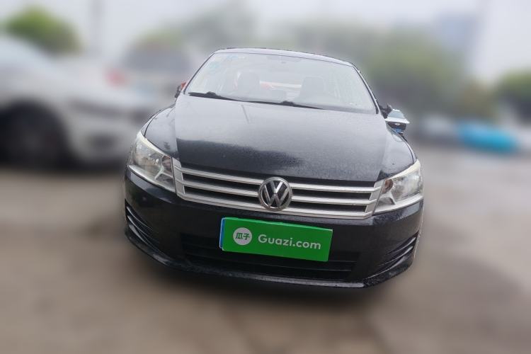 Used Volkswagen Santana 2015 1.6L Manual Fashion Edition Front