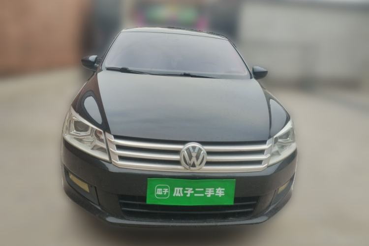 Used Volkswagen Santana 2015 1.4L Manual Fashion Edition Front