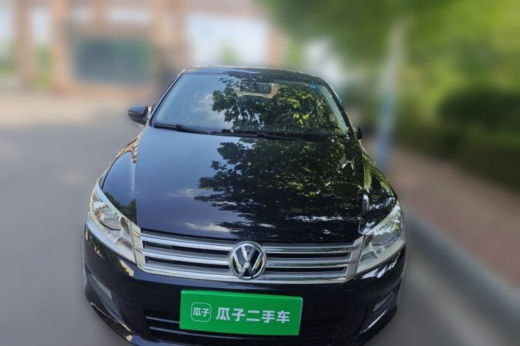 Used Volkswagen Santana 2015 1.6L Automatic Comfort Edition Front