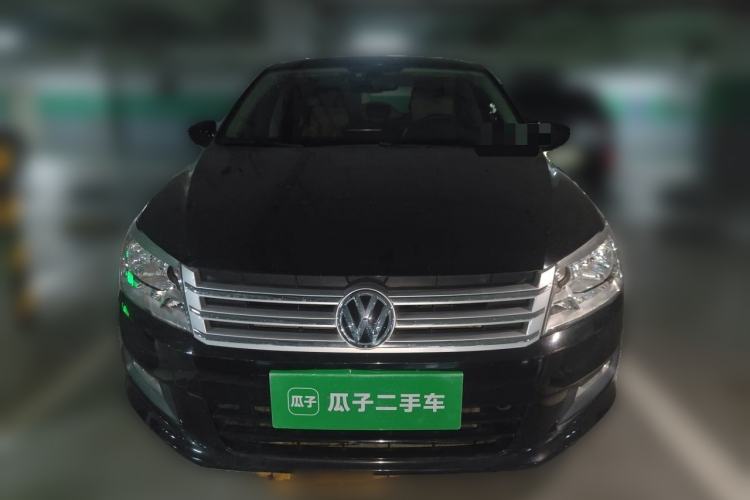 Used Volkswagen Santana 2015 1.6L Automatic Comfort Edition Front