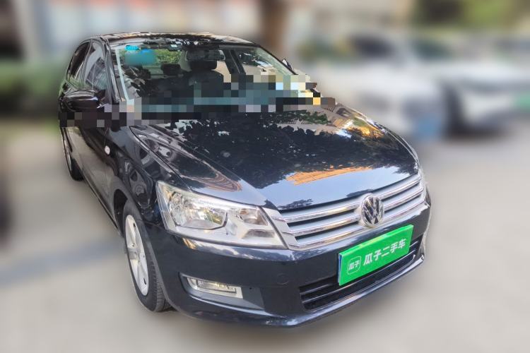 Used Volkswagen Santana 2015 1.6L Automatic Comfort Edition Front Right 45 Deg