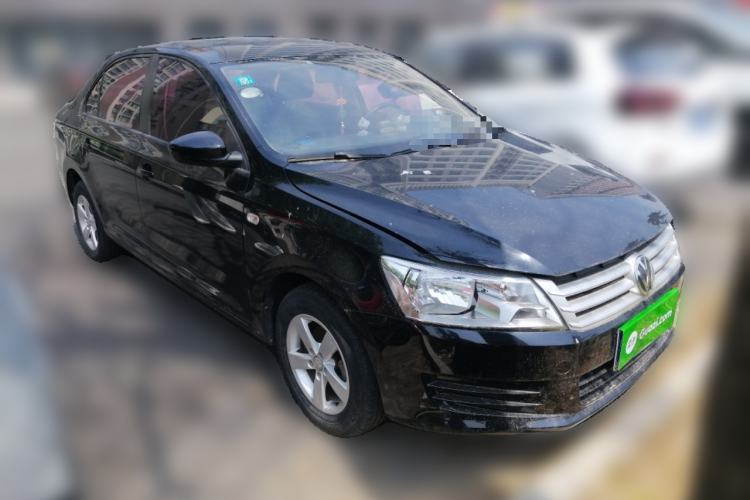 Used Volkswagen Santana 2015 1.4L Manual Fashion Edition Front Right 45 Deg