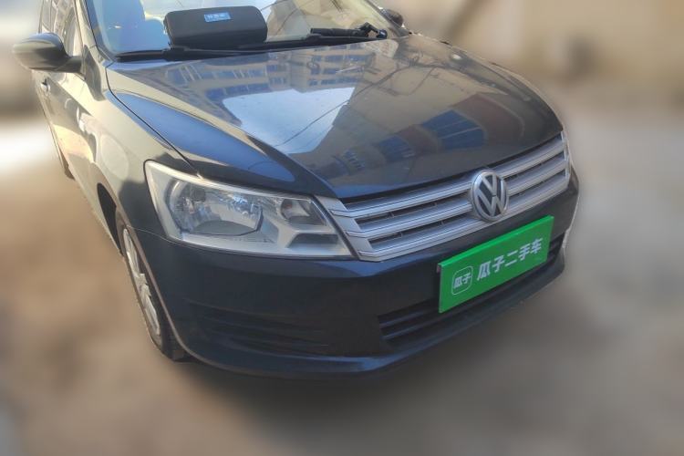 Used Volkswagen Santana 2015 1.4L Manual Fashion Edition Front Right 45 Deg