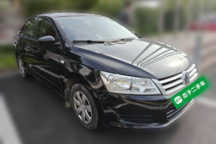 Used Volkswagen Santana 2015 1.6L Manual Fashion Edition Front Right 45 Deg