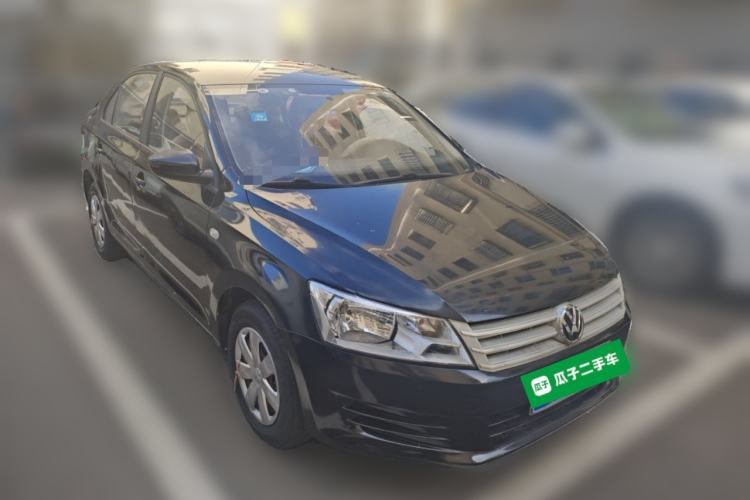 Used Volkswagen Santana 2015 1.6L Manual Fashion Edition Front Right 45 Deg