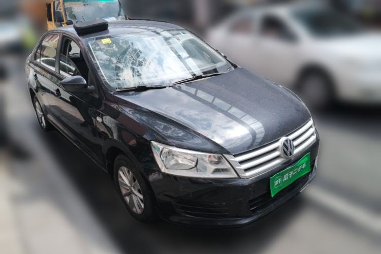 Used Volkswagen Santana 2015 1.6L Manual Fashion Edition Front Right 45 Deg