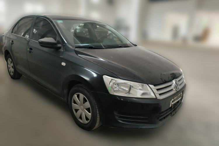 Used Volkswagen Santana 2015 1.4L Manual Fashion Edition Front Right 45 Deg