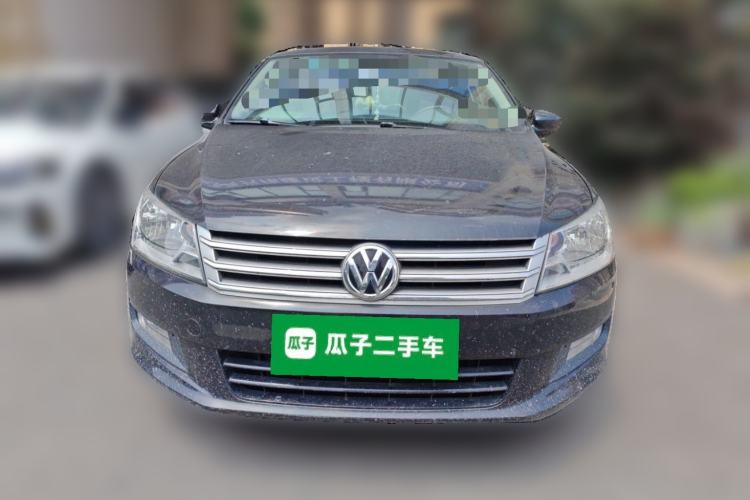 Used Volkswagen Santana 2015 1.4L Manual Comfort Edition Front