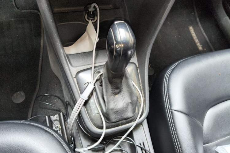 Used Volkswagen Santana 2015 1.6L Automatic Fashion Edition Gear Lever