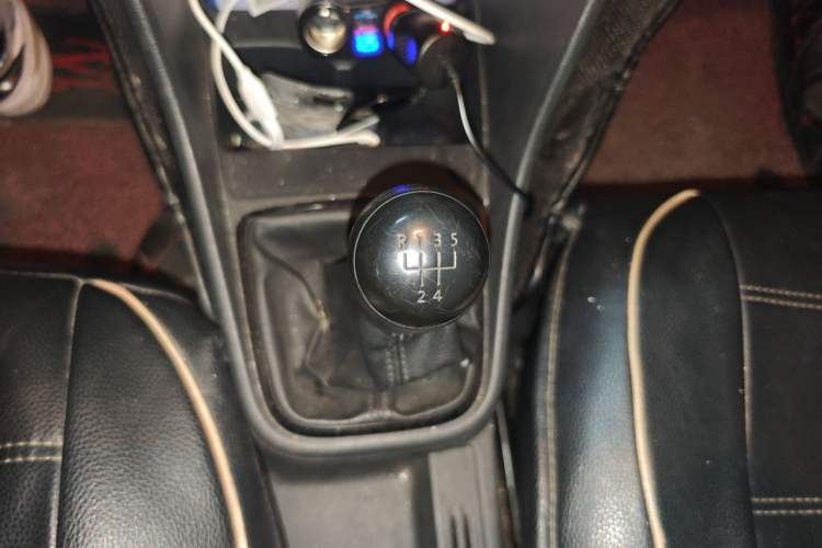 Used Volkswagen Santana 2015 1.4L Manual Fashion Edition Gear Lever