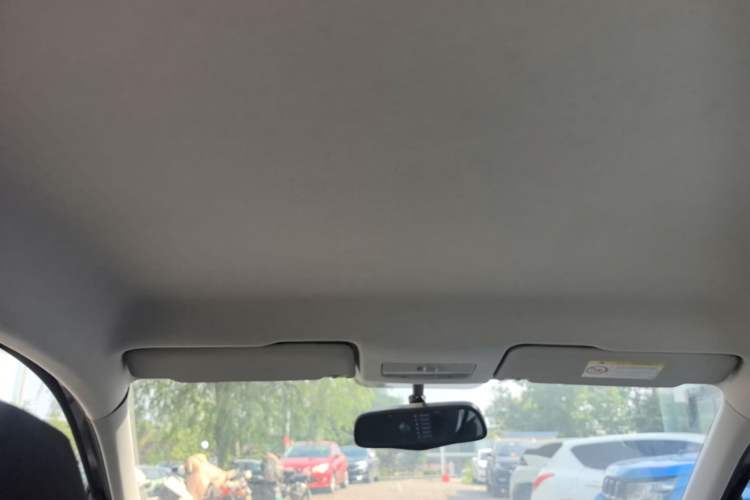 Used Volkswagen Santana 2015 1.4L Manual Fashion Edition Headliner