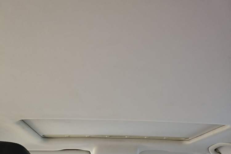Used Volkswagen Santana 2015 1.6L Manual Comfort Edition Headliner