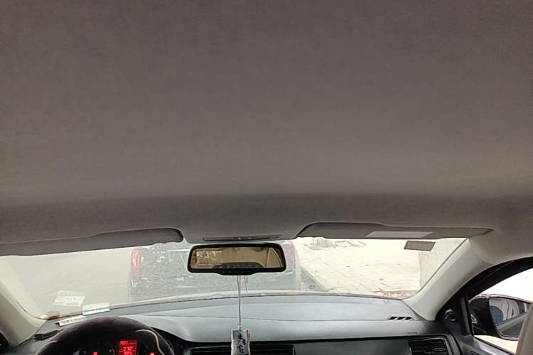 Used Volkswagen Santana 2015 1.6L Manual Fashion Edition Headliner