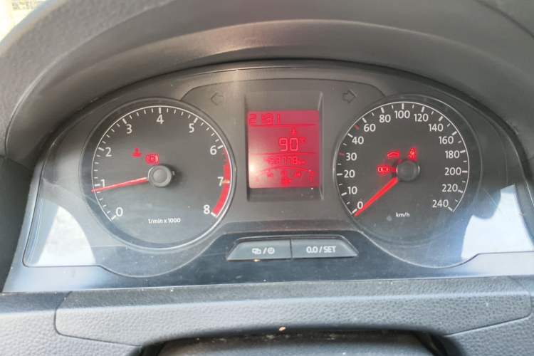 Used Volkswagen Santana 2015 1.6L Manual Comfort Edition Instrument Cluster