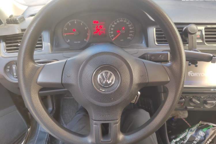 Used Volkswagen Santana 2015 1.4L Manual Fashion Edition Instrument Cluster