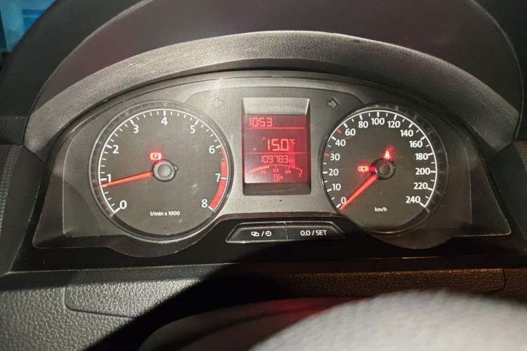 Used Volkswagen Santana 2015 1.6L Manual Fashion Edition Instrument Cluster